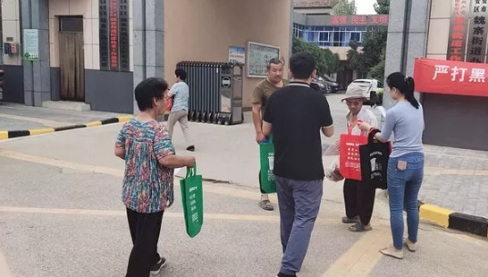 丽江市无纺布袋上的“大文章”